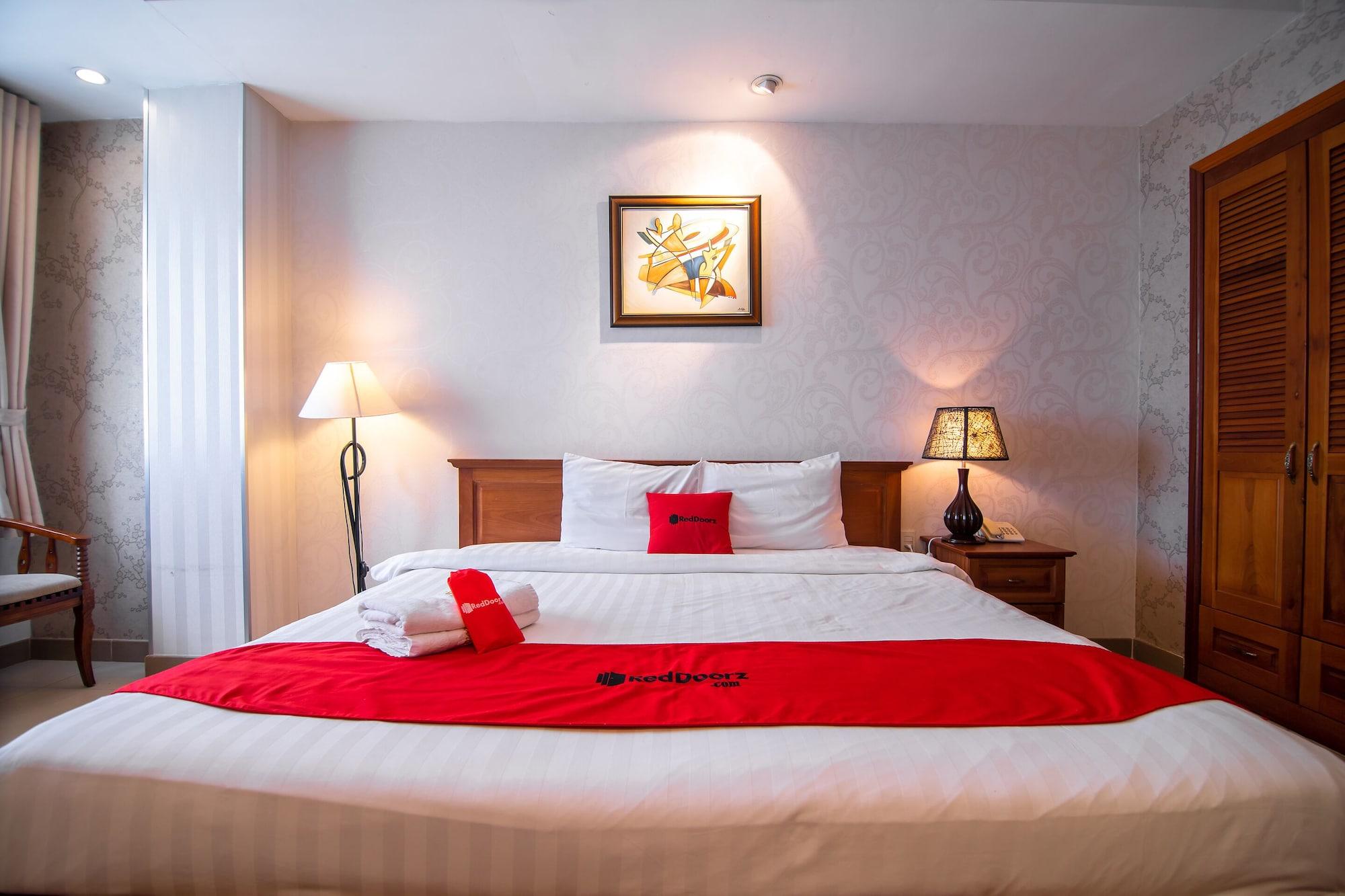 White Lion Hotel مدينة هوشي منه المظهر الخارجي الصورة