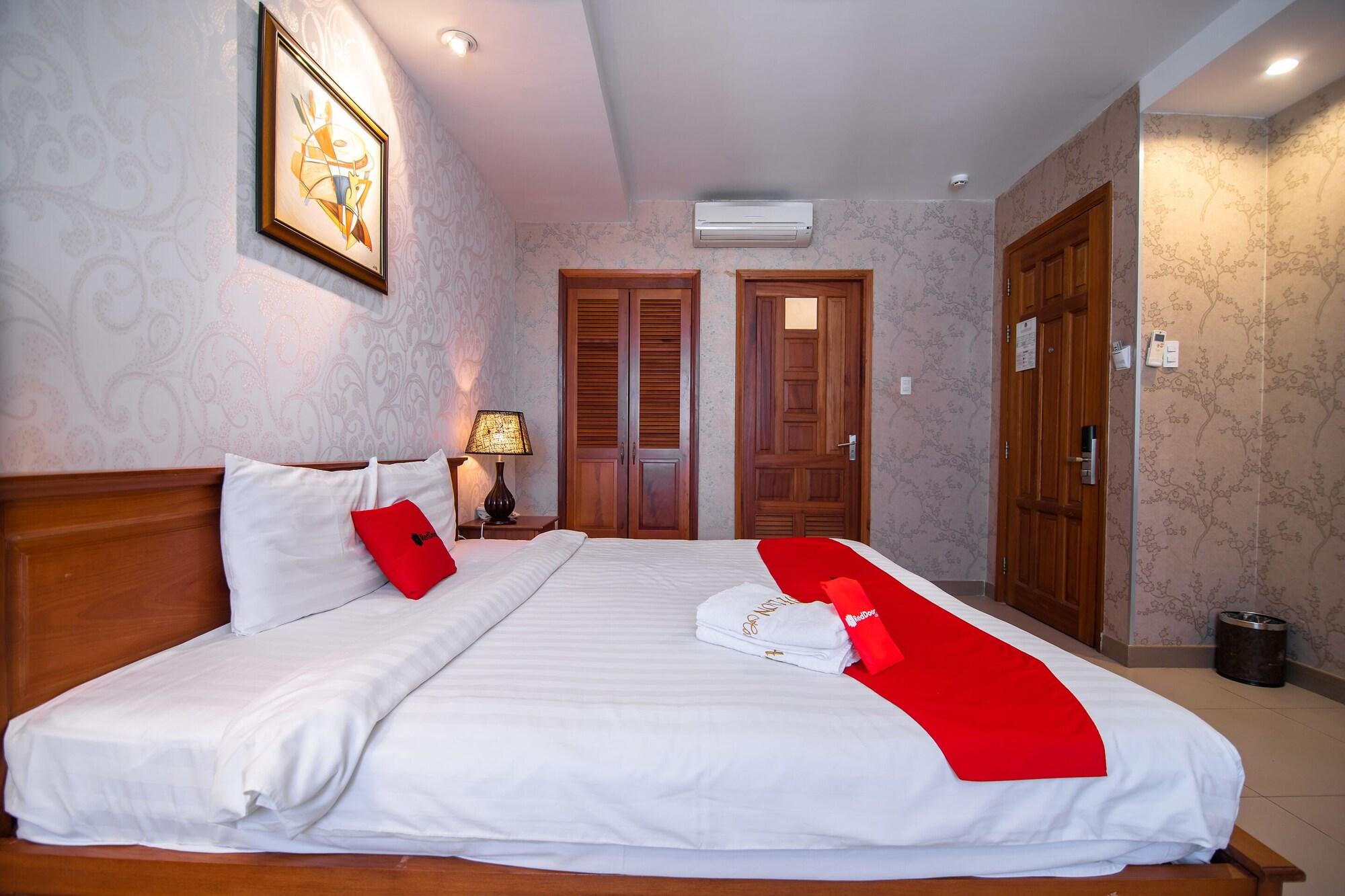 White Lion Hotel مدينة هوشي منه المظهر الخارجي الصورة