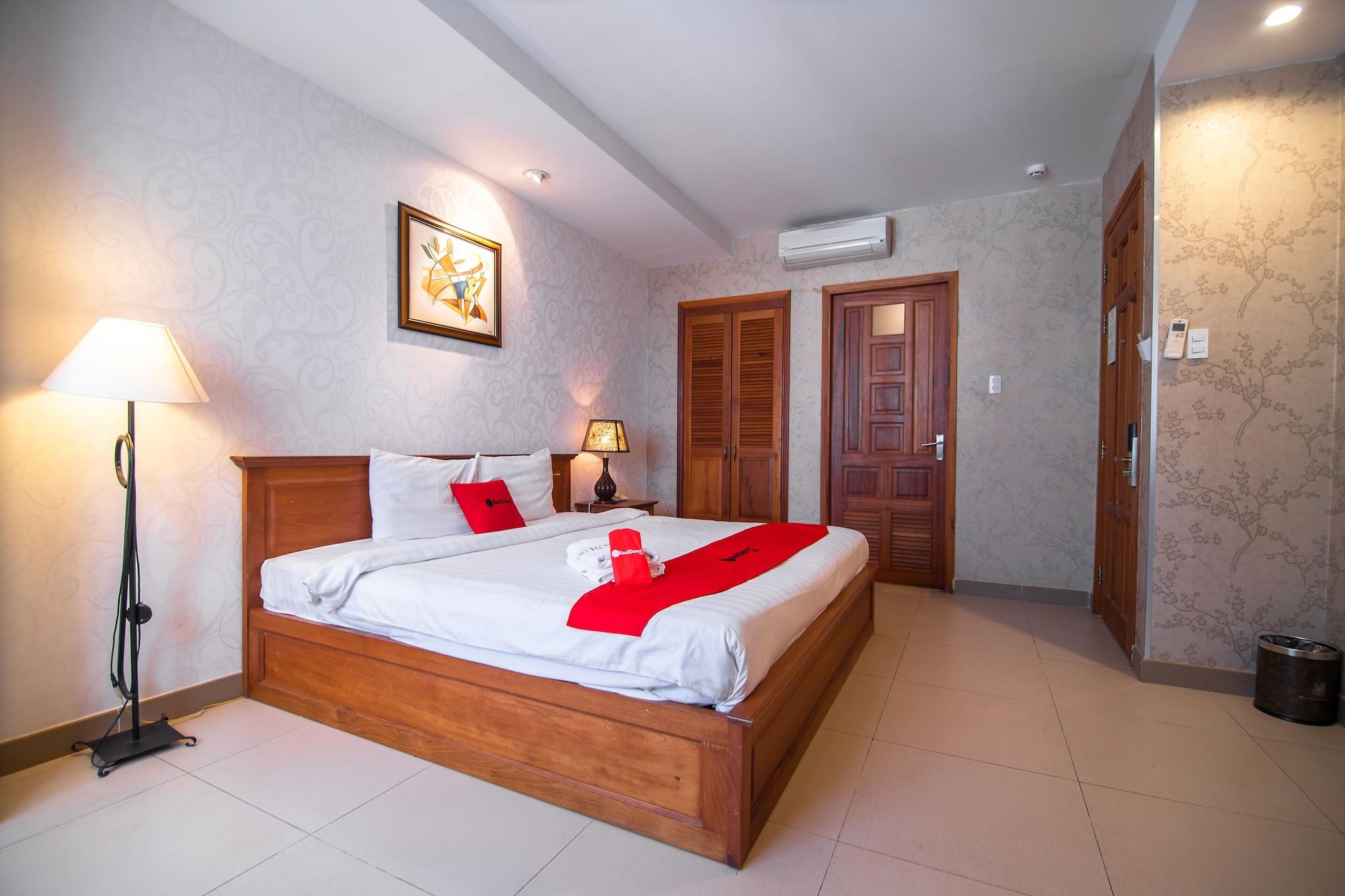 White Lion Hotel مدينة هوشي منه المظهر الخارجي الصورة