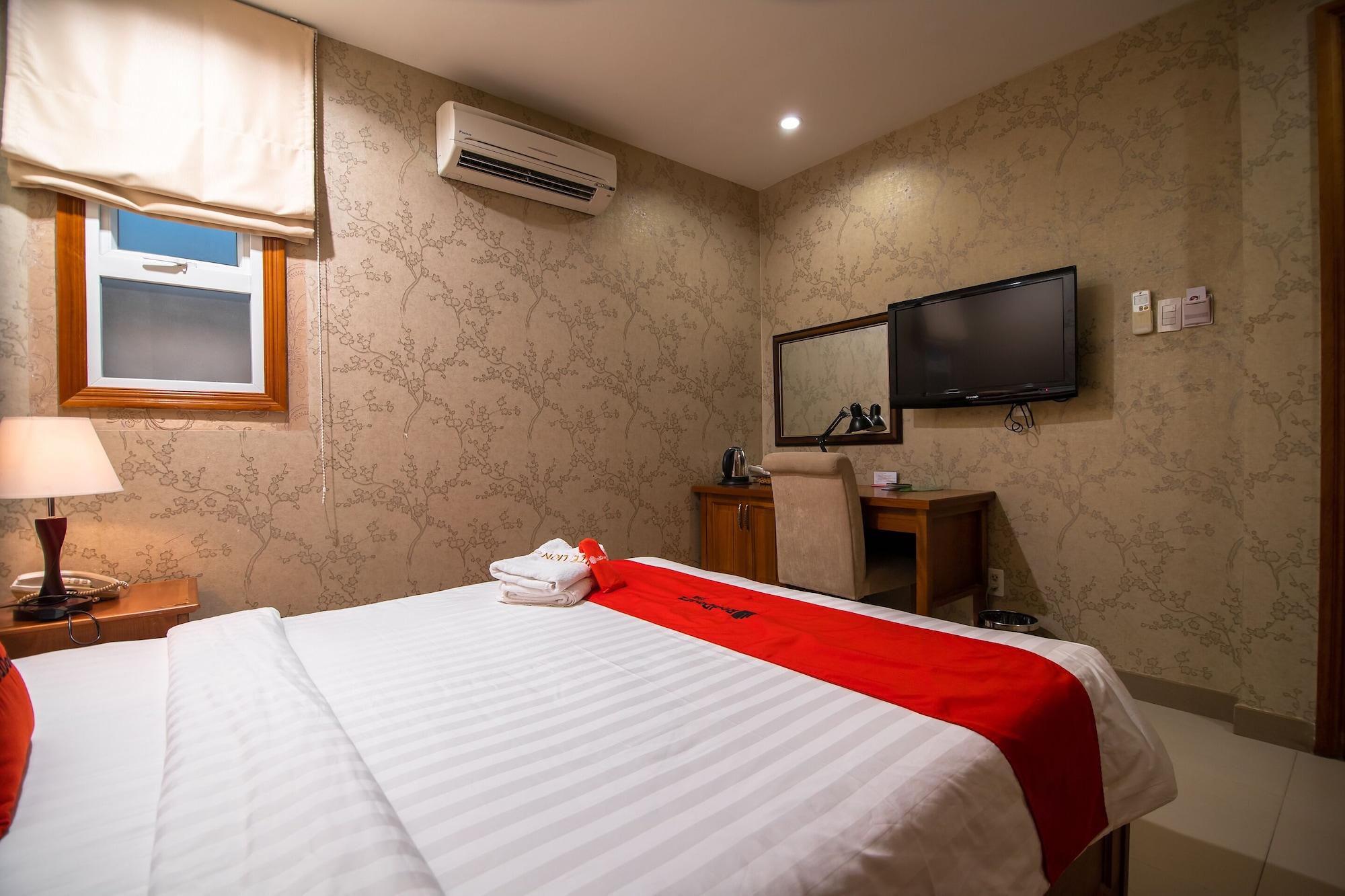 White Lion Hotel مدينة هوشي منه المظهر الخارجي الصورة