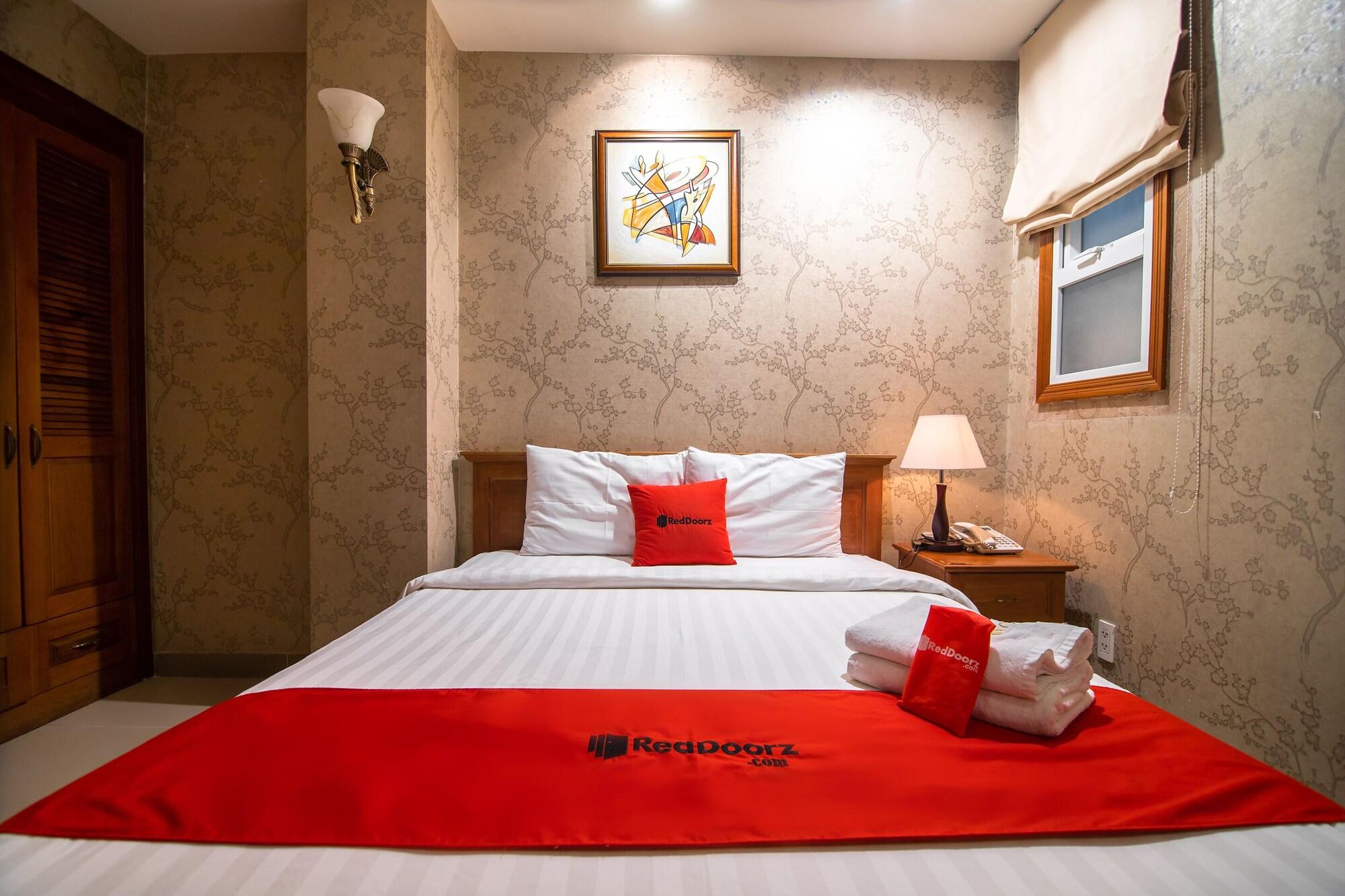 White Lion Hotel مدينة هوشي منه المظهر الخارجي الصورة