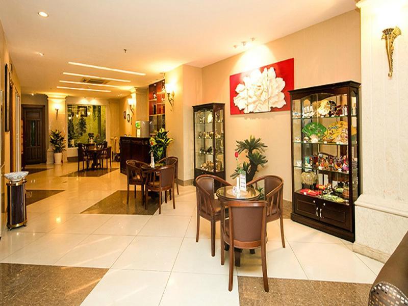 White Lion Hotel مدينة هوشي منه المظهر الخارجي الصورة
