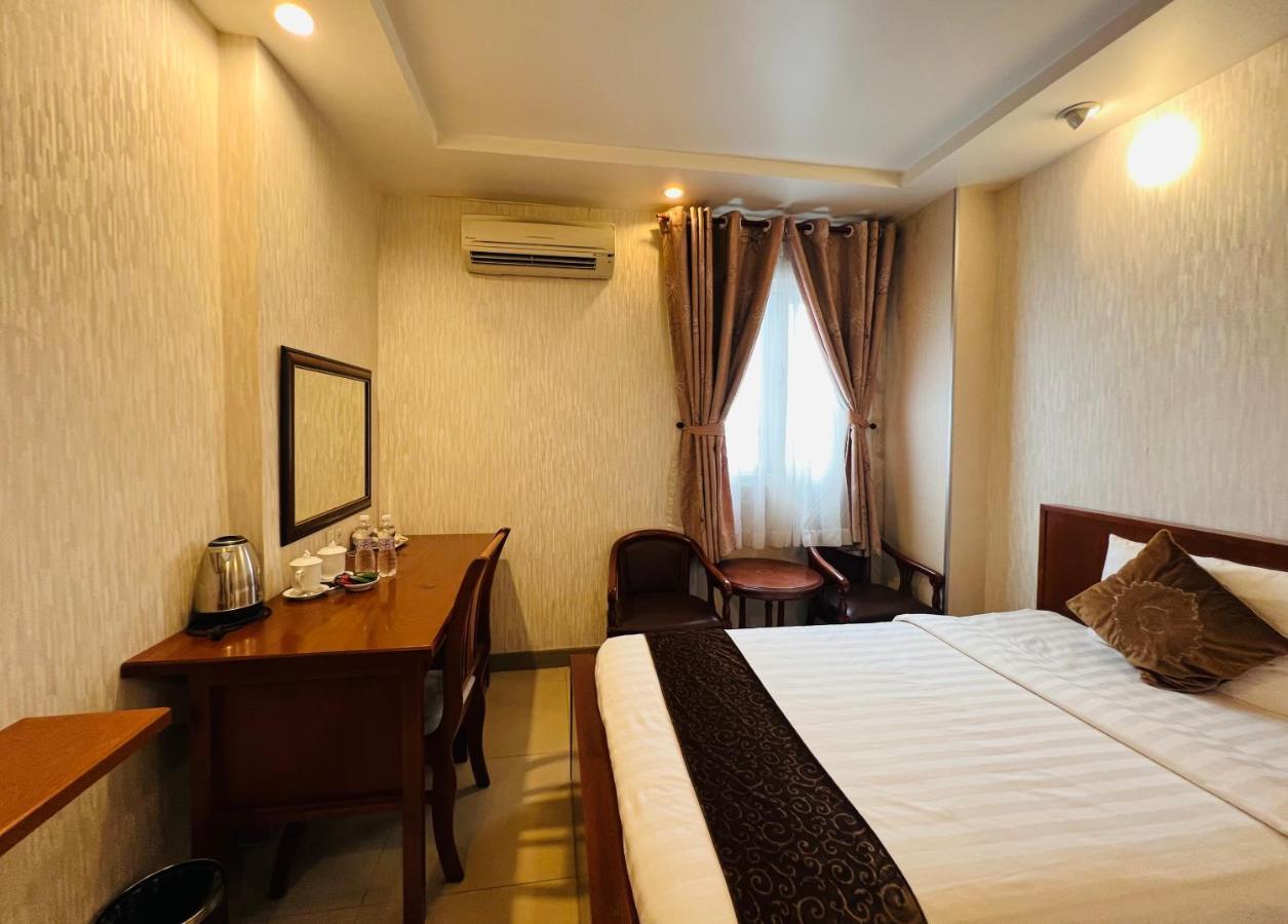 White Lion Hotel مدينة هوشي منه المظهر الخارجي الصورة