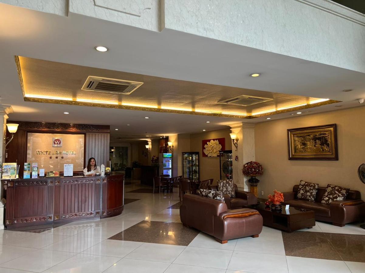 White Lion Hotel مدينة هوشي منه المظهر الخارجي الصورة