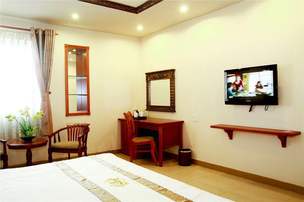 White Lion Hotel مدينة هوشي منه المظهر الخارجي الصورة